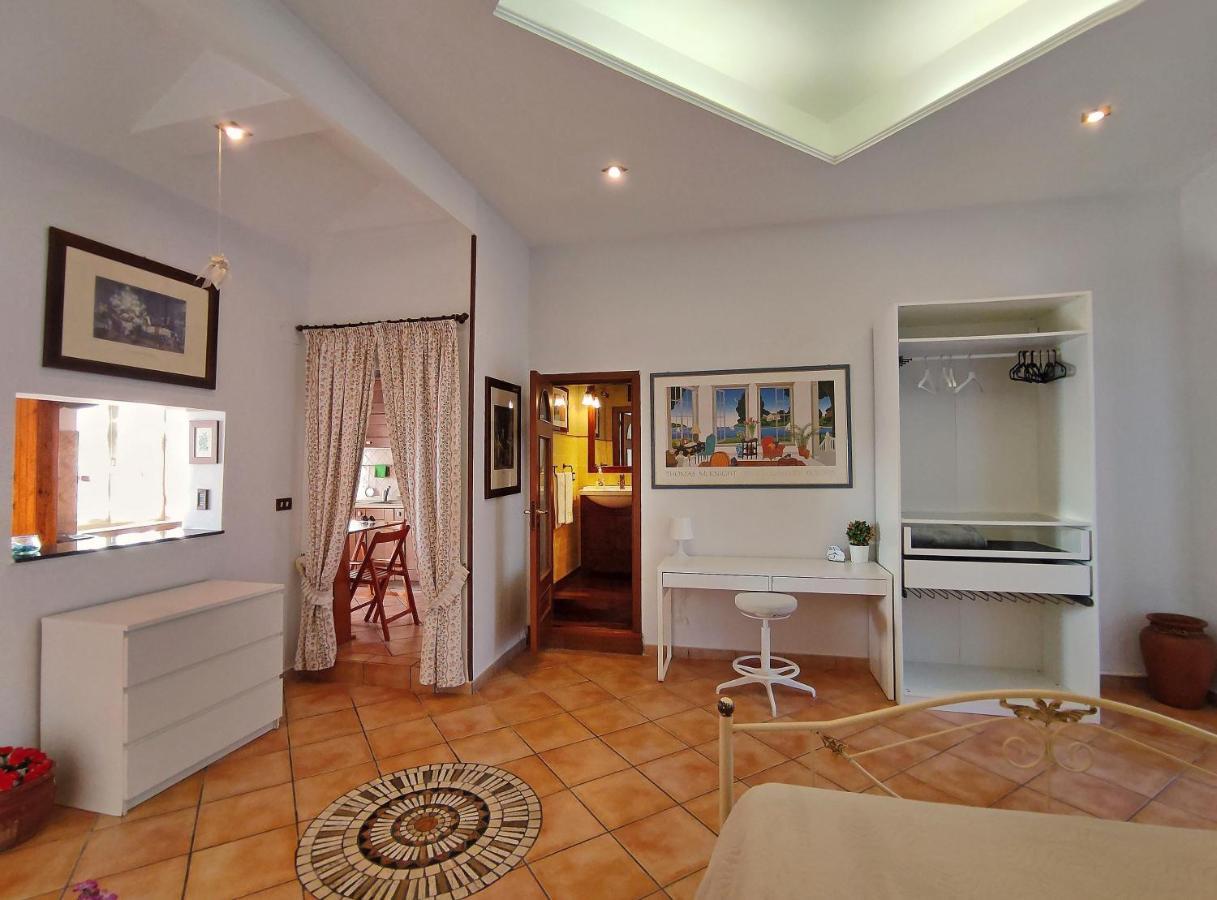 Sole Luna Mare Bed & Breakfast Pozzuoli Exterior foto